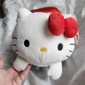 NWT KidRobot Hello Kitty Sushi Roll